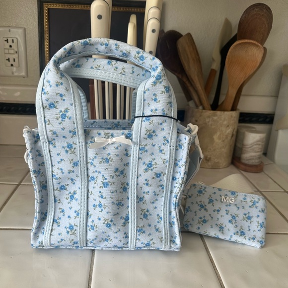 Madden Girl Handbags - Madden Girl Ditsy Blue White Floral Mini Tote Bag Viral NWT